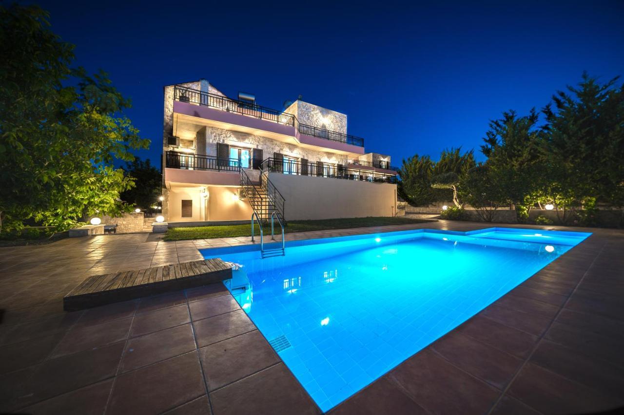 Villas Louloudaki Loutra  Luaran gambar