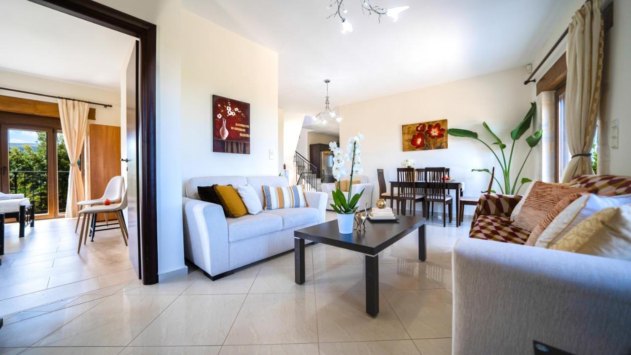Villas Louloudaki Loutra  Luaran gambar